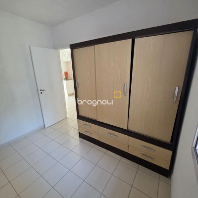 Casa de Condomínio com 67m², 3 quartos, 2 garagens, no bairro Bela Vista em Palhoça