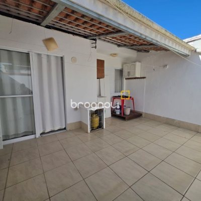 Casa de Condomínio com 67m², 3 quartos, 2 garagens, no bairro Bela Vista em Palhoça