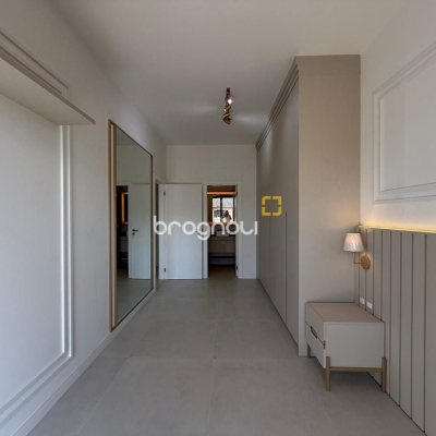 Apartamento com 92m², 2 quartos (sendo 2 suítes), 2 garagens, no bairro Santo Antônio de Lisboa em Florianópolis