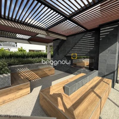 Apartamento com 92m², 2 quartos (sendo 2 suítes), 2 garagens, no bairro Santo Antônio de Lisboa em Florianópolis