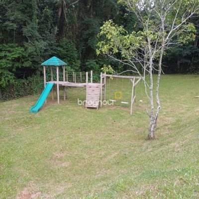Casa de Condomínio com 200m², 3 quartos (sendo 1 suíte), 2 garagens, no bairro Santo Antônio de Lisboa em Florianópolis