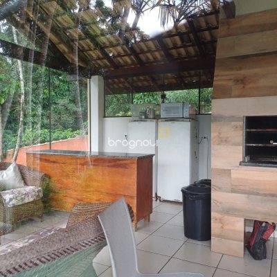 Casa de Condomínio com 200m², 3 quartos (sendo 1 suíte), 2 garagens, no bairro Santo Antônio de Lisboa em Florianópolis