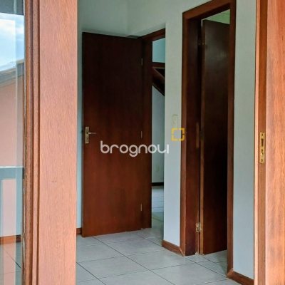 Casa de Condomínio com 200m², 3 quartos (sendo 1 suíte), 2 garagens, no bairro Santo Antônio de Lisboa em Florianópolis
