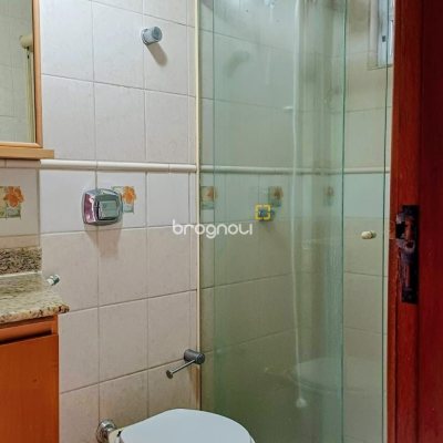 Casa de Condomínio com 200m², 3 quartos (sendo 1 suíte), 2 garagens, no bairro Santo Antônio de Lisboa em Florianópolis
