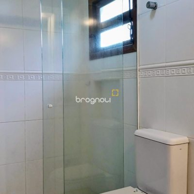 Casa de Condomínio com 200m², 3 quartos (sendo 1 suíte), 2 garagens, no bairro Santo Antônio de Lisboa em Florianópolis