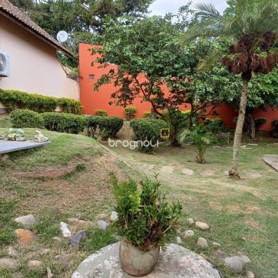 Casa de Condomínio com 200m², 3 quartos (sendo 1 suíte), 2 garagens, no bairro Santo Antônio de Lisboa em Florianópolis