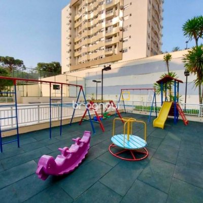 Apartamento com 75m², 3 quartos (sendo 1 suíte), 1 garagem, no bairro Itacorubi em Florianópolis