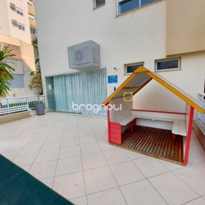 Apartamento com 75m², 3 quartos (sendo 1 suíte), 1 garagem, no bairro Itacorubi em Florianópolis