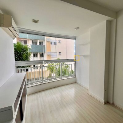 Apartamento com 75m², 3 quartos (sendo 1 suíte), 1 garagem, no bairro Itacorubi em Florianópolis