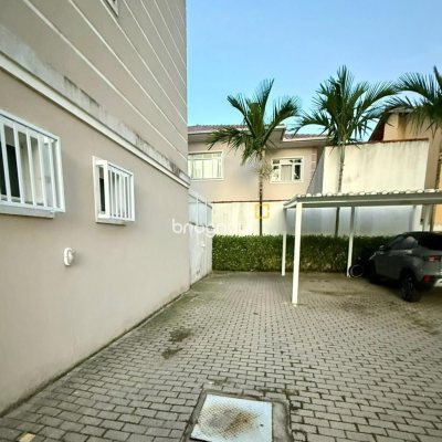 Apartamento com 80m², 2 quartos (sendo 1 suíte), 1 garagem, no bairro Ingleses em Florianópolis