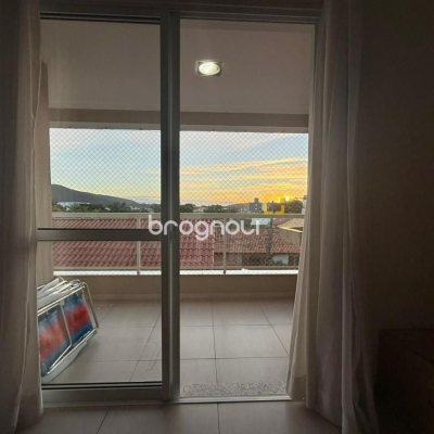 Apartamento com 80m², 2 quartos (sendo 1 suíte), 1 garagem, no bairro Ingleses em Florianópolis