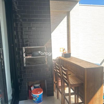 Casa de Condomínio com 183m², 3 quartos (sendo 1 suíte), 2 garagens, no bairro Sertão do Maruim em São José