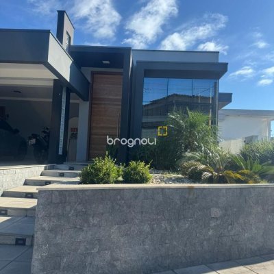 Casa de Condomínio com 183m², 3 quartos (sendo 1 suíte), 2 garagens, no bairro Sertão do Maruim em São José