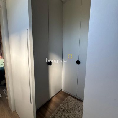 Casa de Condomínio com 183m², 3 quartos (sendo 1 suíte), 2 garagens, no bairro Sertão do Maruim em São José