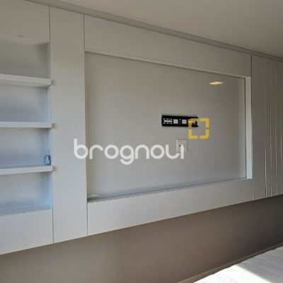 Apartamento com 126m², 3 quartos (sendo 3 suítes), 2 garagens, no bairro Estreito em Florianópolis