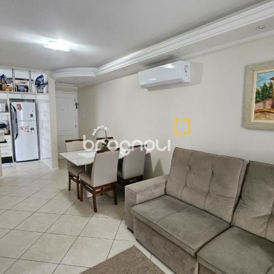 Apartamento com 70m², 2 quartos (sendo 1 suíte), 1 garagem, no bairro Campinas em São José