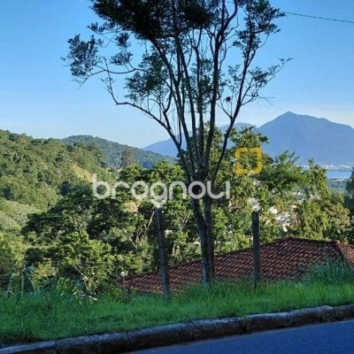 Terreno com 360m², no bairro Bela Vista em São José