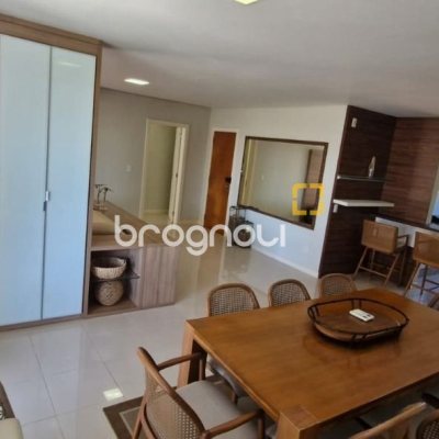 Apartamento com 165m², 3 quartos (sendo 3 suítes), 2 garagens, no bairro Santinho em Florianópolis