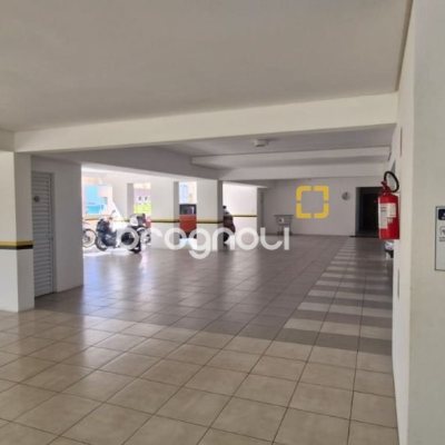 Apartamento com 165m², 3 quartos (sendo 3 suítes), 2 garagens, no bairro Santinho em Florianópolis
