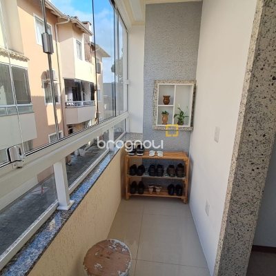 Apartamento com 50m², 2 quartos (sendo 1 suíte), 1 garagem, no bairro Ingleses em Florianópolis