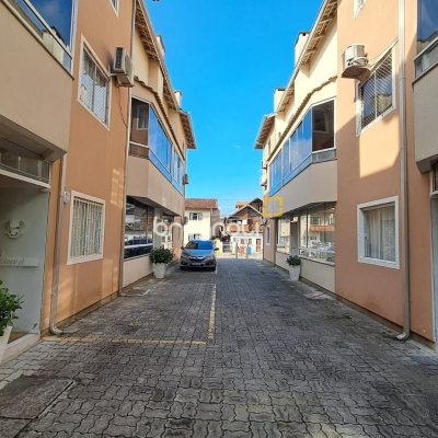 Apartamento com 50m², 2 quartos (sendo 1 suíte), 1 garagem, no bairro Ingleses em Florianópolis