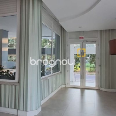 Apartamento com 83m², 2 quartos (sendo 2 suítes), 1 garagem, no bairro Jurerê Internacional em Florianópolis