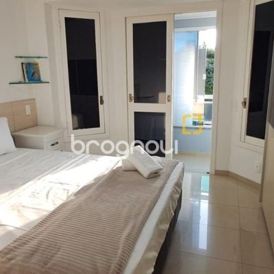 Apartamento com 83m², 2 quartos (sendo 2 suítes), 1 garagem, no bairro Jurerê Internacional em Florianópolis