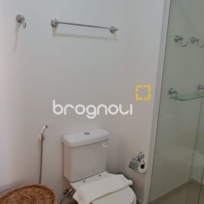 Apartamento com 83m², 2 quartos (sendo 2 suítes), 1 garagem, no bairro Jurerê Internacional em Florianópolis