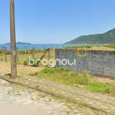 Terreno com 1440m², no bairro Açores em Florianópolis