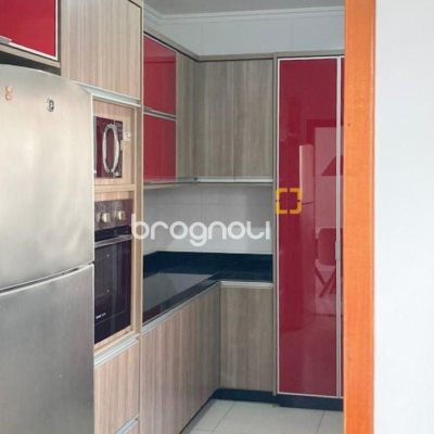 Casa com 130m², 3 quartos (sendo 1 suíte), 2 garagens, no bairro Campeche em Florianópolis