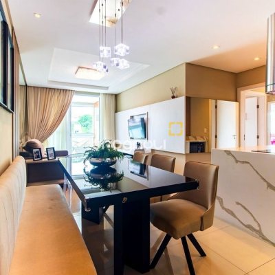 Apartamento com 85m², 3 quartos (sendo 1 suíte), 2 garagens, no bairro Estreito em Florianópolis
