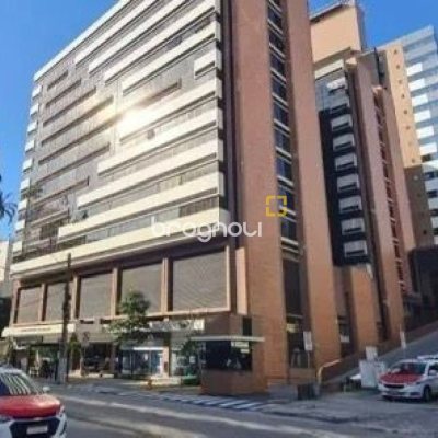 Loja com 111m², 1 garagem, no bairro Centro em Florianópolis
