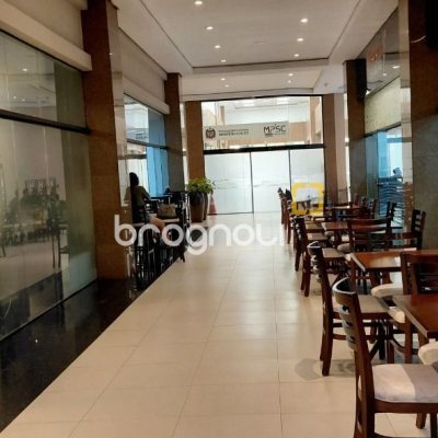 Loja com 111m², 1 garagem, no bairro Centro em Florianópolis