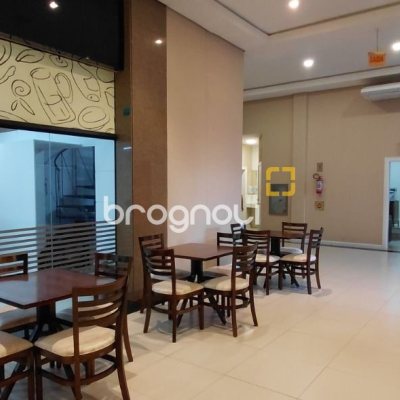 Loja com 111m², 1 garagem, no bairro Centro em Florianópolis