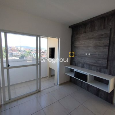 Apartamento com 58m², 2 quartos, 1 garagem, no bairro Serraria em São José