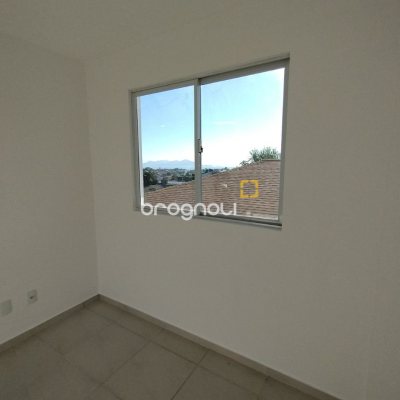 Apartamento com 58m², 2 quartos, 1 garagem, no bairro Serraria em São José
