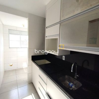 Apartamento com 58m², 2 quartos, 1 garagem, no bairro Serraria em São José
