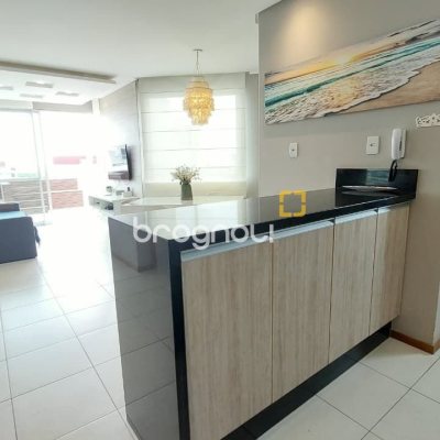 Cobertura com 157m², 2 quartos (sendo 1 suíte), 2 garagens, no bairro Campeche em Florianópolis