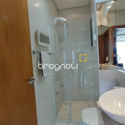Cobertura com 157m², 2 quartos (sendo 1 suíte), 2 garagens, no bairro Campeche em Florianópolis