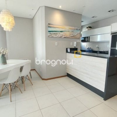 Cobertura com 157m², 2 quartos (sendo 1 suíte), 2 garagens, no bairro Campeche em Florianópolis