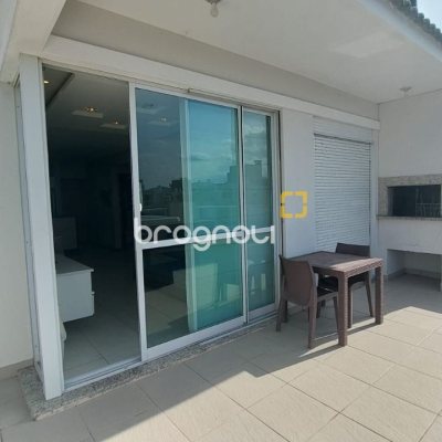 Cobertura com 157m², 2 quartos (sendo 1 suíte), 2 garagens, no bairro Campeche em Florianópolis