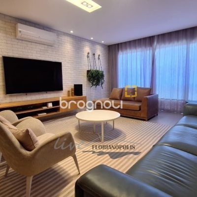 Apartamento com 147m², 3 quartos (sendo 3 suítes), 2 garagens, no bairro Jurerê Internacional em Florianópolis