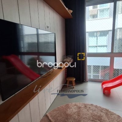 Apartamento com 147m², 3 quartos (sendo 3 suítes), 2 garagens, no bairro Jurerê Internacional em Florianópolis