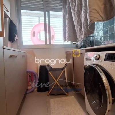 Apartamento com 147m², 3 quartos (sendo 3 suítes), 2 garagens, no bairro Jurerê Internacional em Florianópolis