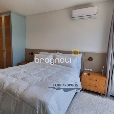 Apartamento com 147m², 3 quartos (sendo 3 suítes), 2 garagens, no bairro Jurerê Internacional em Florianópolis