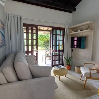Casa de Condomínio com 73m², 2 quartos, 2 garagens, no bairro Lagoa da Conceição em Florianópolis