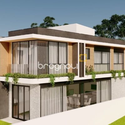 Casa com 196m², 3 quartos (sendo 1 suíte), 2 garagens, no bairro João Paulo em Florianópolis