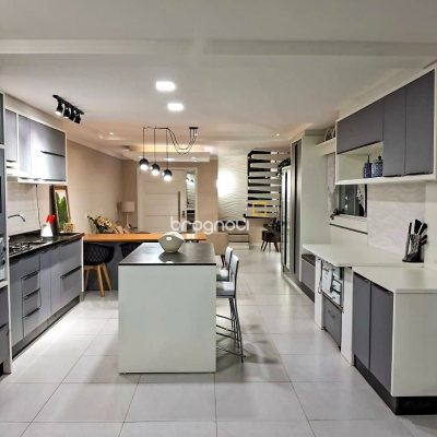 Casa com 115m², 3 quartos (sendo 2 suítes), 1 garagem, no bairro São João do Rio Vermelho em Florianópolis