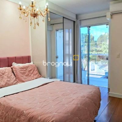 Casa com 115m², 3 quartos (sendo 2 suítes), 1 garagem, no bairro São João do Rio Vermelho em Florianópolis
