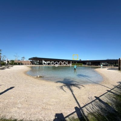 Casa de Condomínio com 470m², 4 quartos (sendo 4 suítes), 2 garagens, no bairro Pedra Branca em Palhoça